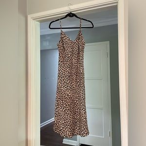 Cheetah print dress!🐆🤍